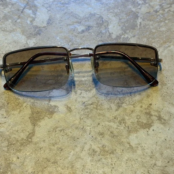 🍒BUNDLE 🍒Red Bikini Set with wrap skirt & Y2K sunglasses - Picture 6 of 7